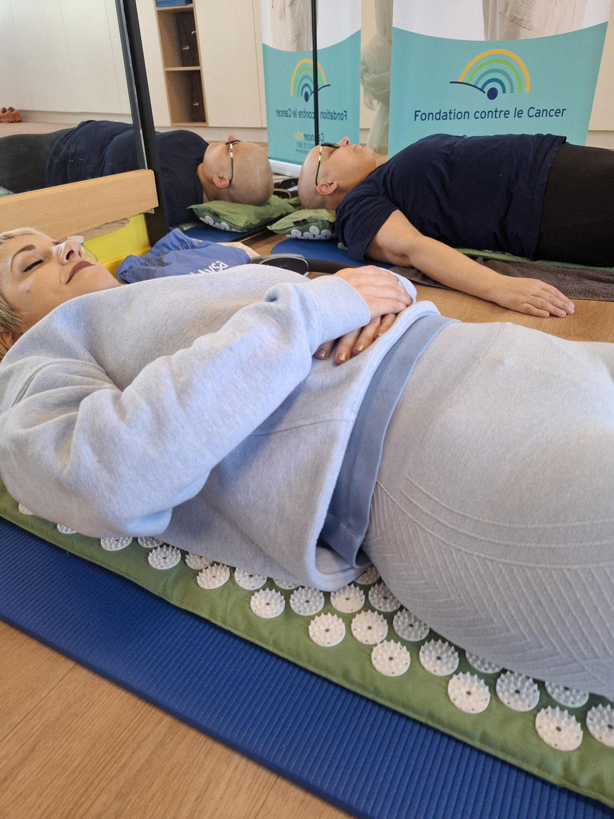 Des tapis d’acupression pour la revalidation grâce à la Fondation contre le cancer