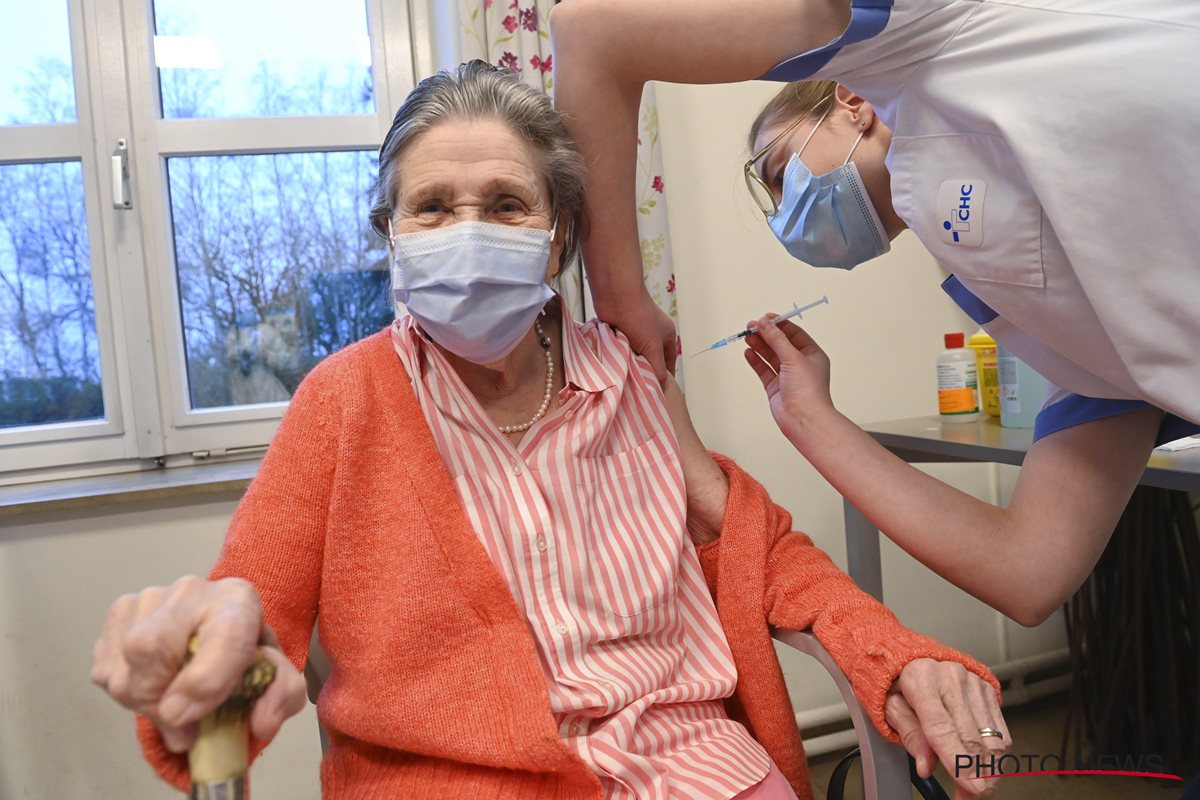 Les premiers résidents vaccinés