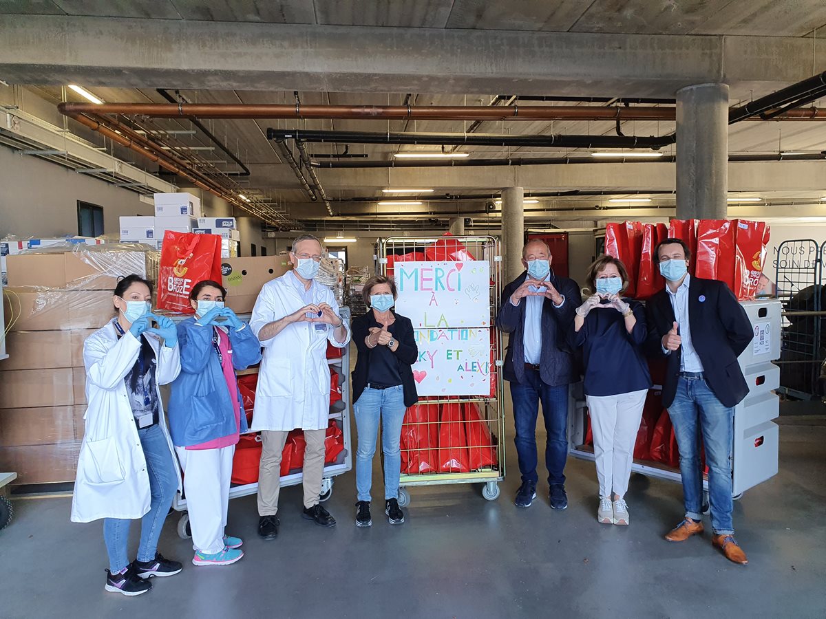 La Fondation Vicky & Alexis offre des cocognes aux enfants hospitalisés