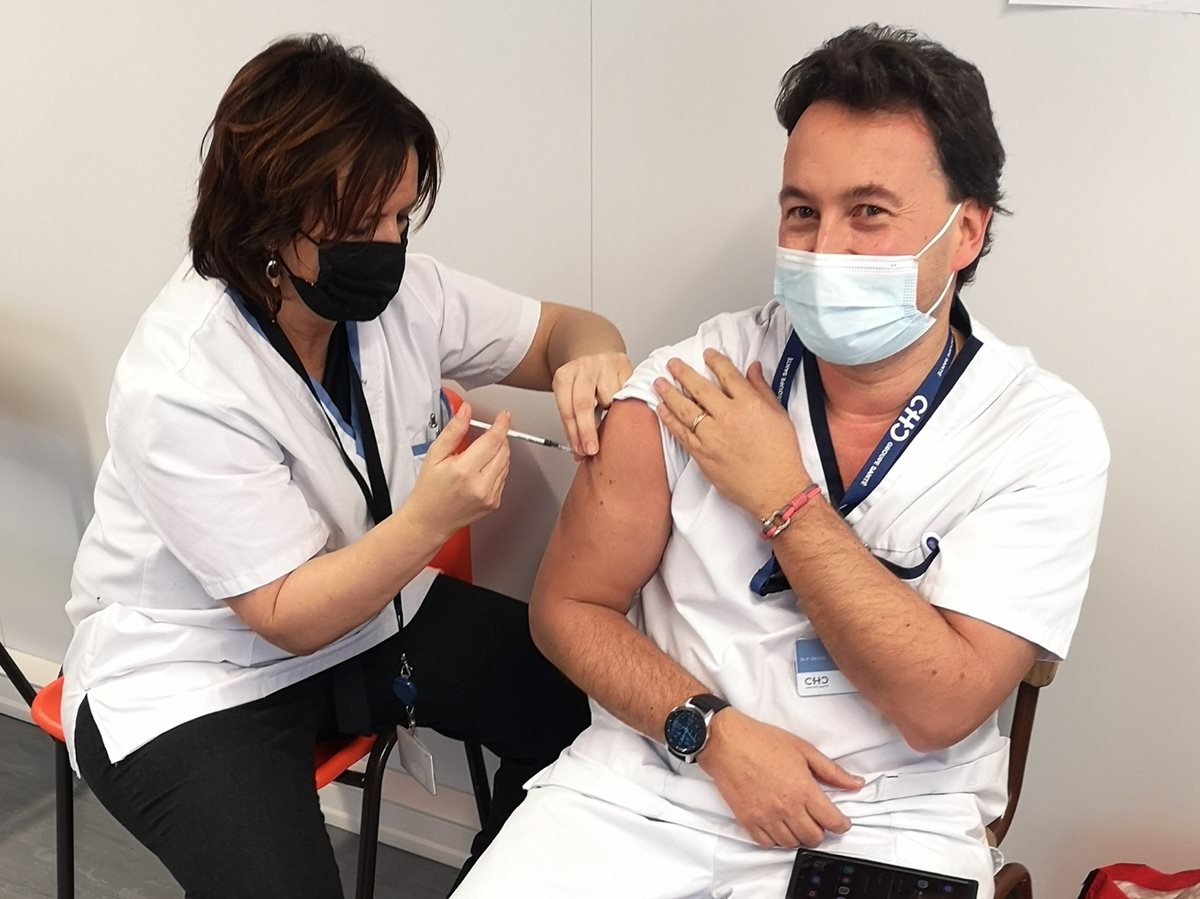 Le Groupe santé CHC passe à la vaccination de masse